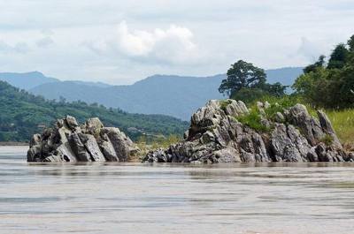 The Mekong River on Thai-Lao border, about 2 kilometers downstream from Fourth Thai–Lao Friendship Bridge