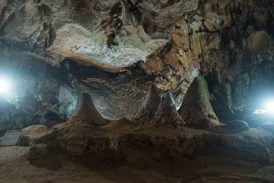 Chiang Dao Cave