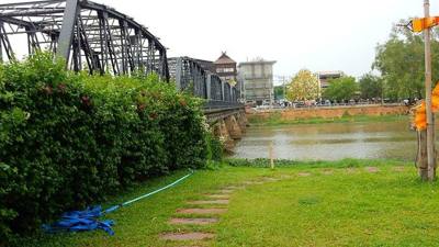 สะพานขัวเหล็ก (Khua Lek Bridge)