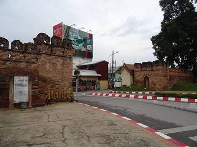 Chiang Mai Gate is the southeastern gate of Chiang Mai.