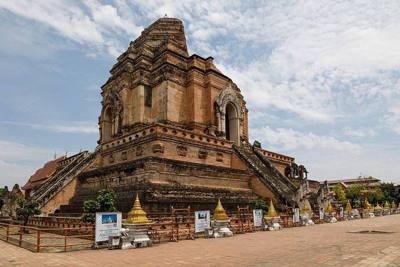 Chiang Mai, Thailand: Wat Chedi Luang stupa