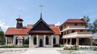 Chiang Rai, Thailand: First Church Chiang Rai, a church opened in 2016. It belongs to the "One Light Church", a missionary venture of of Southlands Church in…