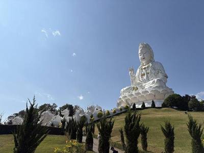 Bodhisattva Guan Yin Statue, Wat Huay Pla Kang