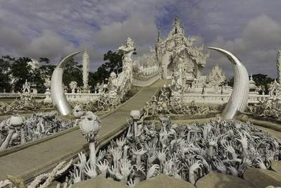 Wat Rong Khun, near Chiang Rai , northern Thailand