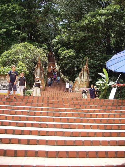 Doi Sutep Starirs