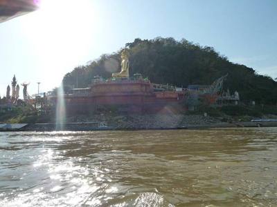 Mekong Golden Triangle, Mekong River at the meeting of the Laos, Myanmar and Thailand Borders