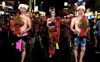 Celebrated annually during the full moon of the 12th month in the Thai lunar calendar, Loi Krathong known as the 'Festival of Lights,' is a Thai festival…