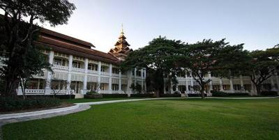 The "colonial building" houses the suites of the Mandarin Oriental Dhara Dhevi in Chiang Mai.