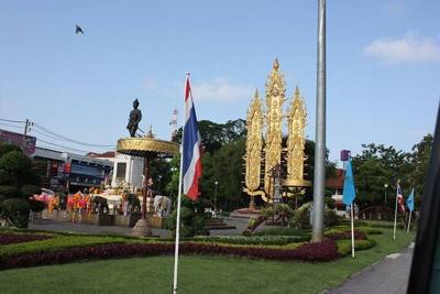 Monumento al Rey,Chiang Rai
