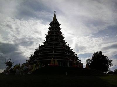 พบโชคธรรมเจดีย์ วัดห้วยปลากั้ง