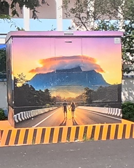 Sunset mountain scene box wrap