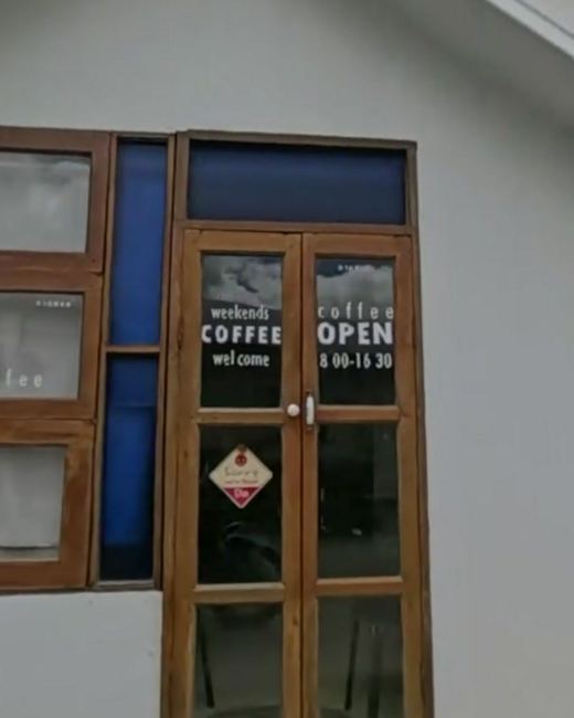 Weekend Coffee — San Kamphaeng