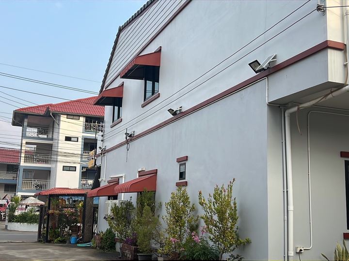 Baan Kan, Kaoloi Road