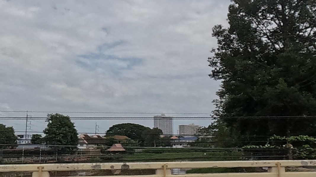 Ping River toward the city skyline