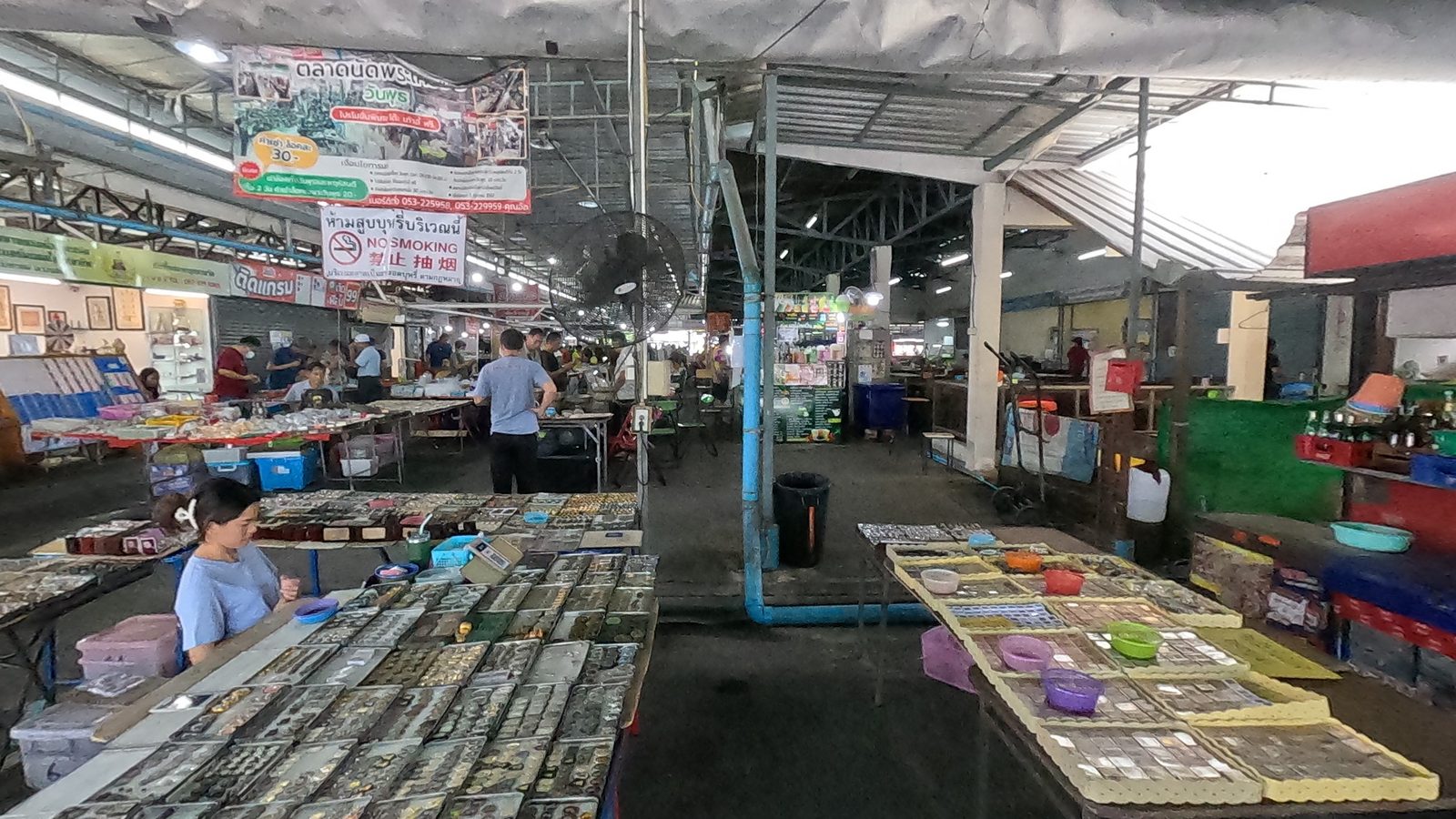 Trays and the Wednesday-market banner