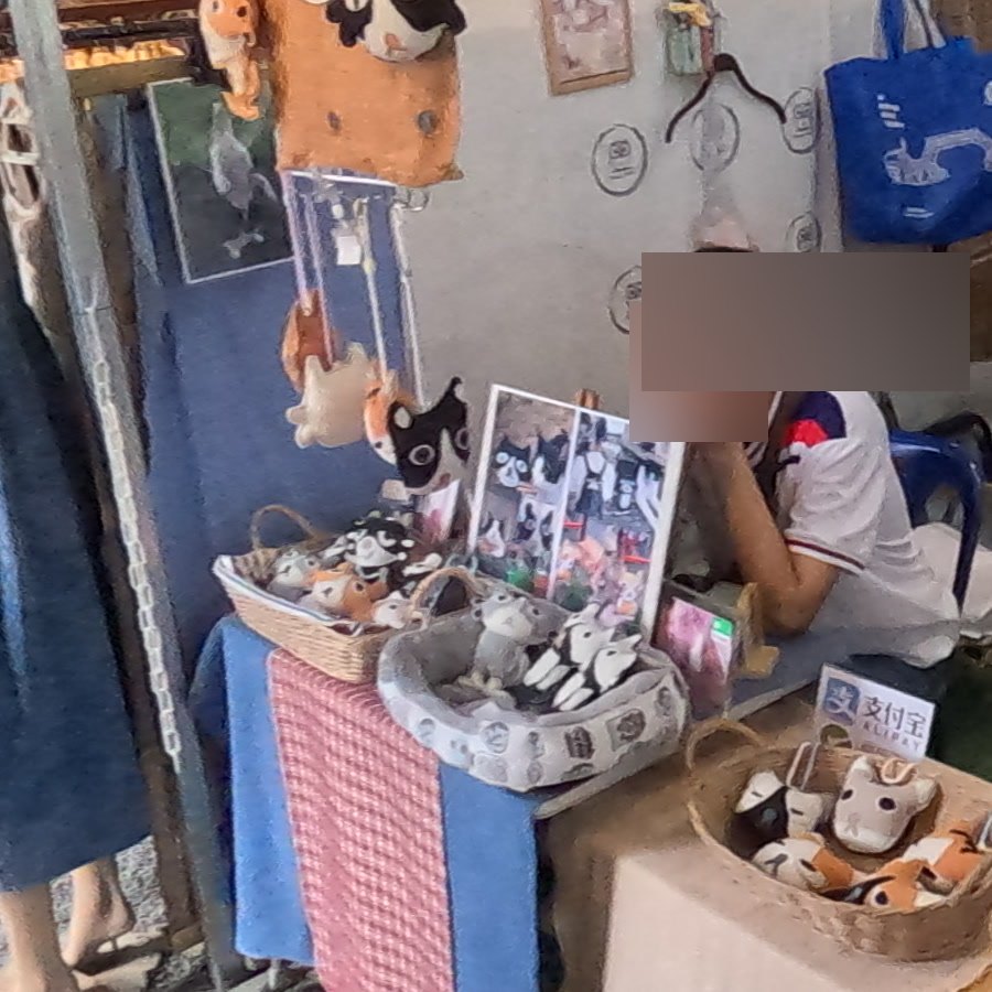 Felt cats at Embroidery Girl — Chamcha Market, San Kamphaeng