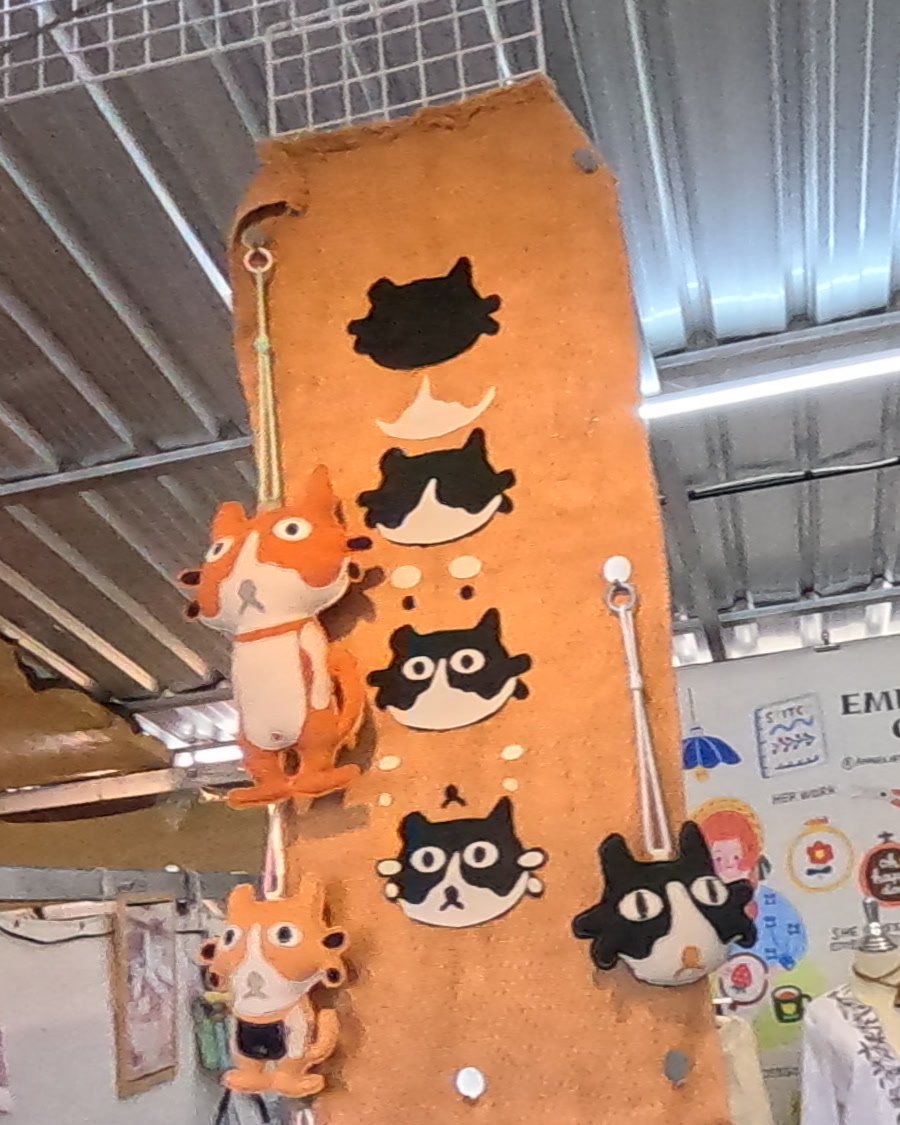 Felt cat banner — Chamcha Market, San Kamphaeng