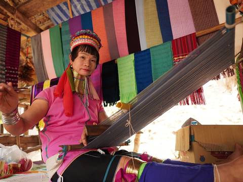 Witness a representative of the Karen tribe adorned in traditional attire, showcasing the artistry of their people, captured in Northern Thailand in March 2024 by Superdan.art
((Wiki Loves Folklore 2