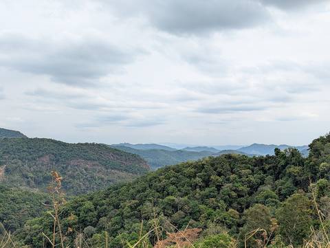 Mountains in Mae Sariang (Mae Kanai)