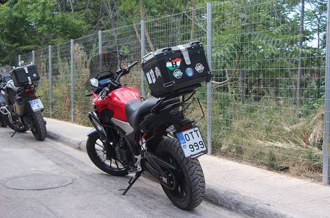 Honda CB 500X rerar view