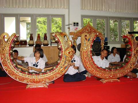 Thailand: Mon Pi Paat Band Rayong Witthayakhom School