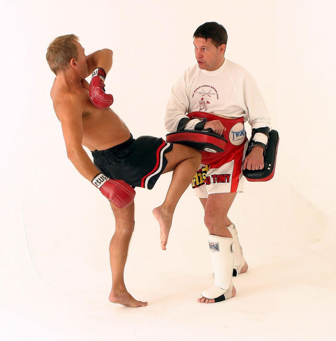 Muay Thai knee on pads
