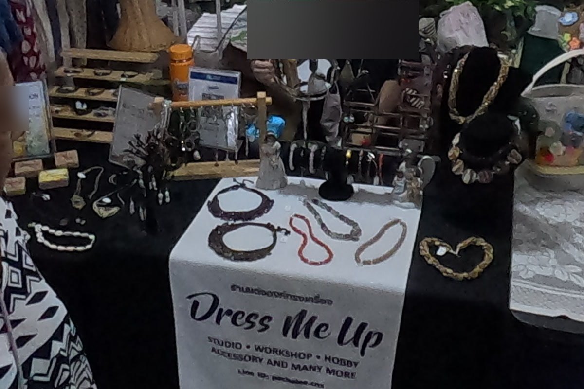 รูปถ่ายของ Dress Me Up — ช้อปปิ้ง-ของฝาก ในเชียงใหม่ ถ่ายโดย NaN Peacock · Photograph of Dress Me Up, Shopping & Gifts in Chiang Mai, by NaN Peacock