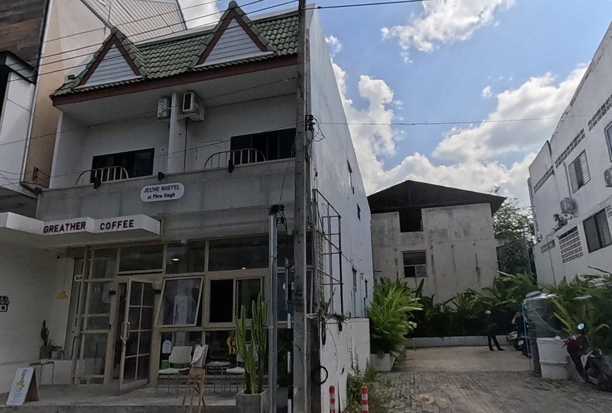 รูปถ่ายของ Jeune Hostel at Phra Singh — โรงแรม-ที่พัก ในเชียงใหม่ ถ่ายโดย NaN Peacock · Photograph of Jeune Hostel at Phra Singh, Hotels & Stays in Chiang Mai, by NaN Peacock