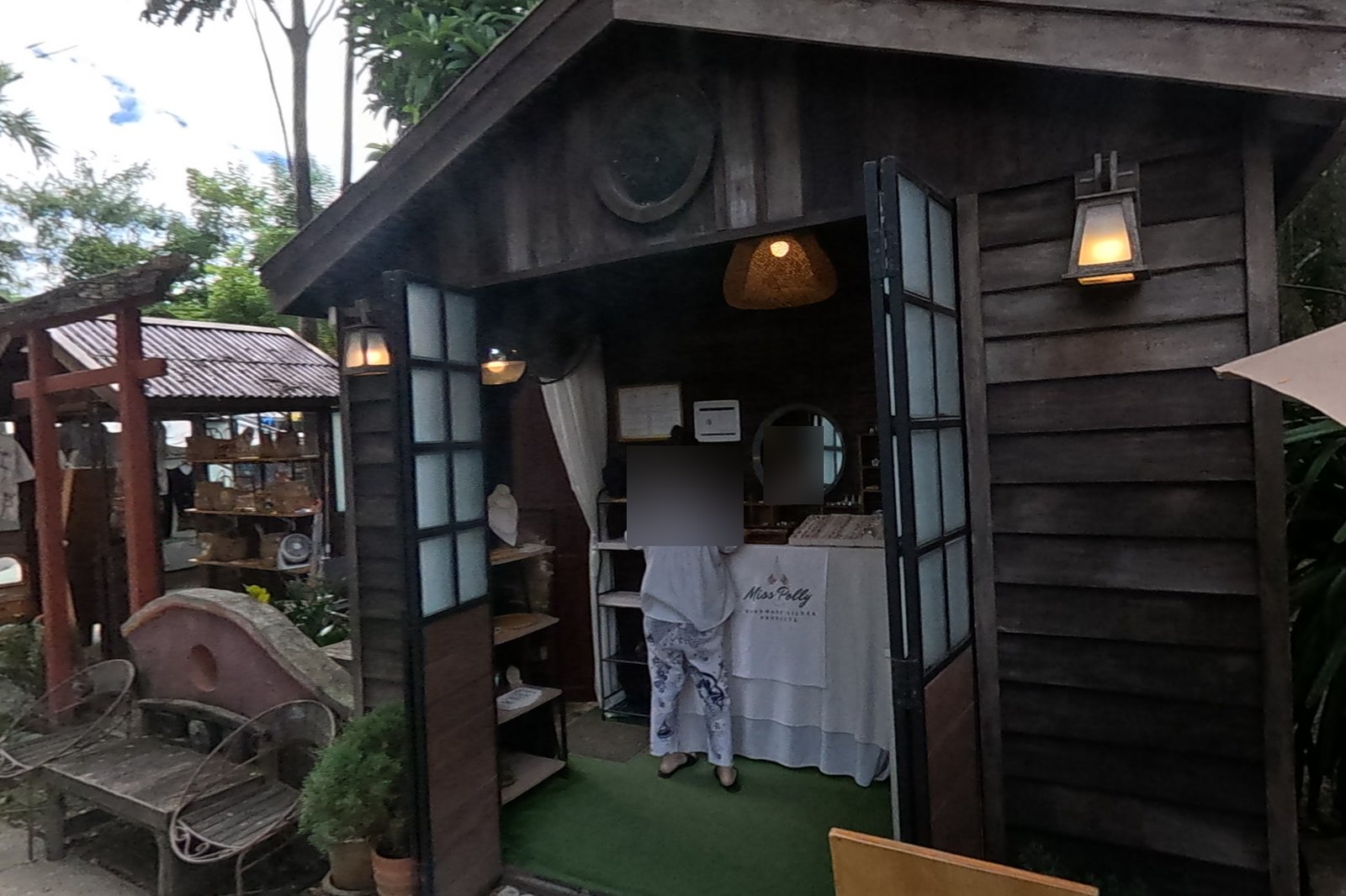 รูปถ่ายของ Miss Polly — ช้อปปิ้ง-ของฝาก ในเชียงใหม่ ถ่ายโดย NaN Peacock · Photograph of Miss Polly, Shopping & Gifts in Chiang Mai, by NaN Peacock