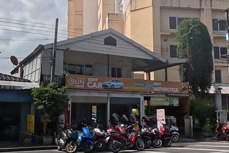 รูปถ่ายของ SUN rent — ช้อปปิ้ง-ของฝาก ในเชียงใหม่ ถ่ายโดย NaN Peacock · Photograph of SUN rent, Shopping & Gifts in Chiang Mai, by NaN Peacock