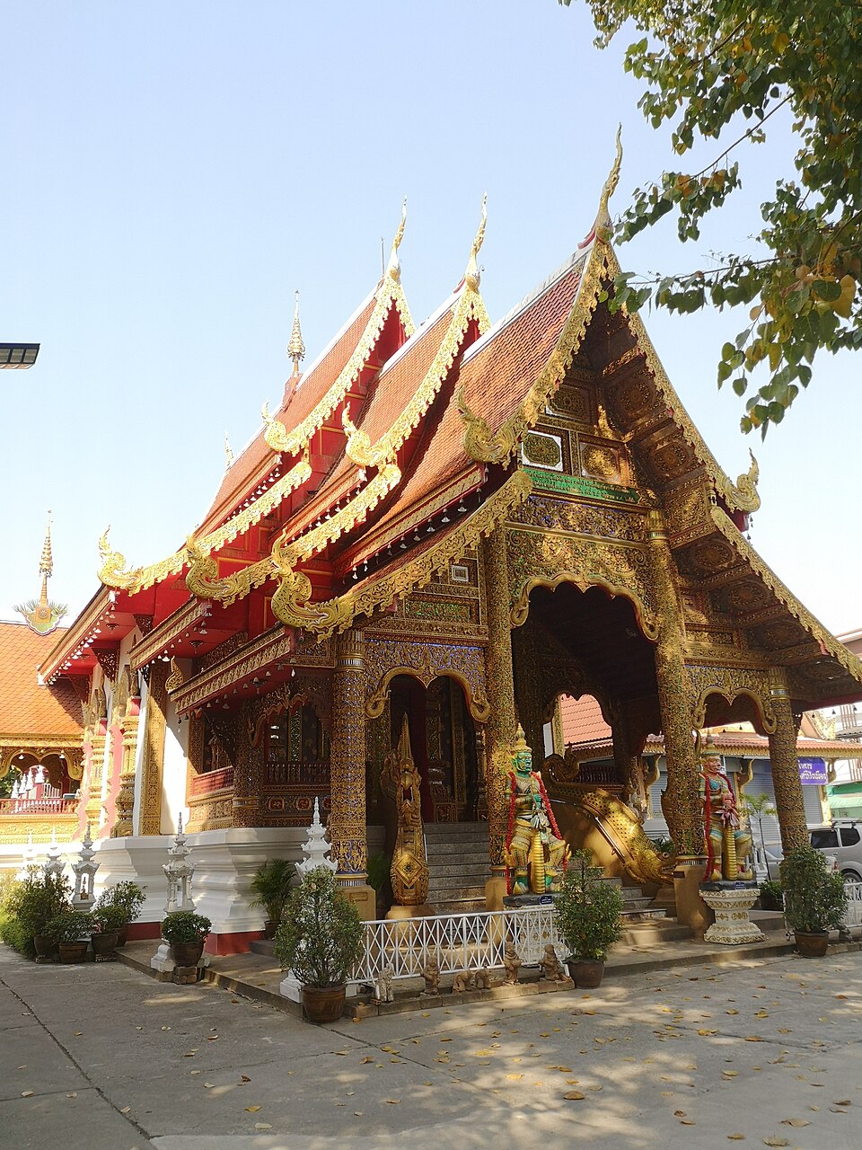 รูปถ่าย วัดศรีปิงเมือง ถ่ายโดย Dharmadana · Photograph of Wat Si Ping Mueang, a wat in Chiang Mai, by Dharmadana