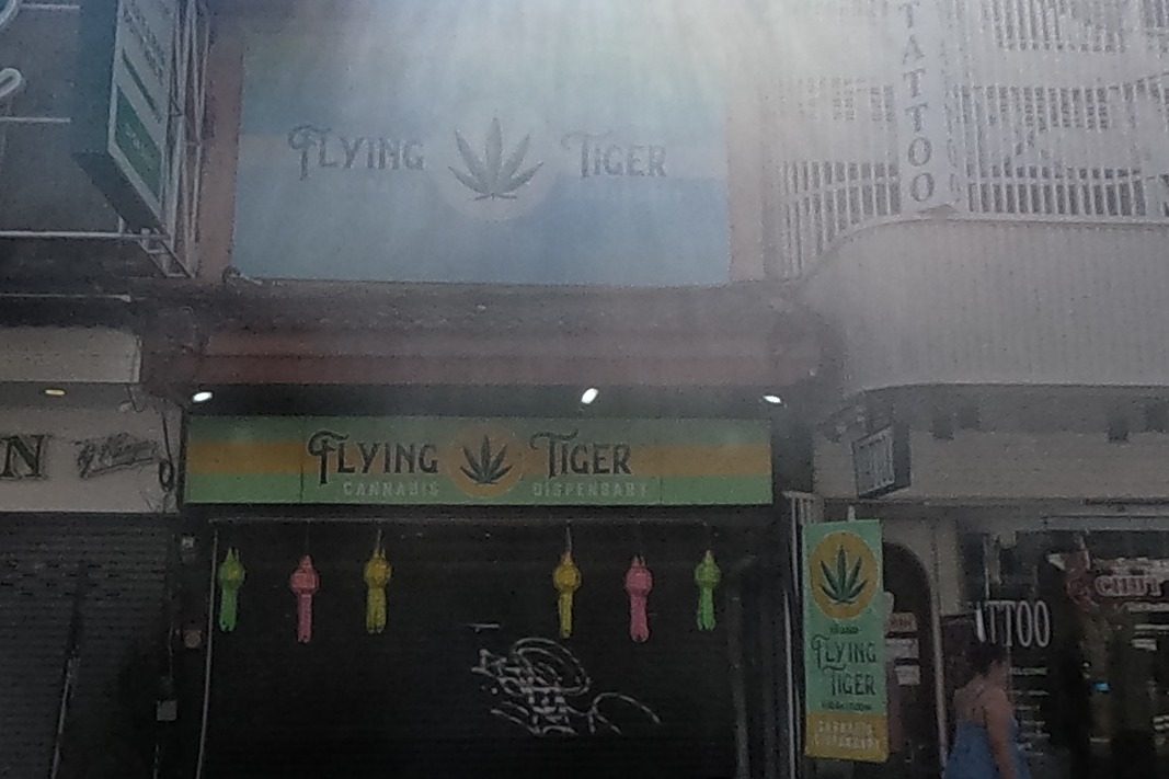 รูปถ่ายของ Flying Tiger Cannabis Dispensary — กัญชา-กระท่อม ในเชียงใหม่ · Photograph of Flying Tiger Cannabis Dispensary, Cannabis & Kratom in Chiang Mai