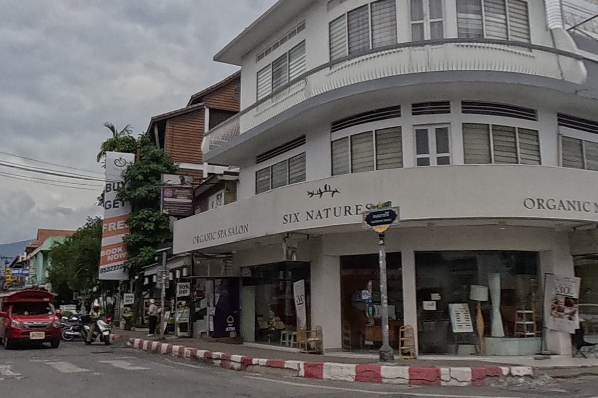 รูปถ่ายของ SIX-NATURES ORGANIC NAILS & SPA SALON (Tha Phae Gate) — เสริมสวย-ทำผม ในเชียงใหม่ · Photograph of SIX-NATURES ORGANIC NAILS & SPA SALON (Tha Phae Gate), Beauty & Hair in Chiang Mai