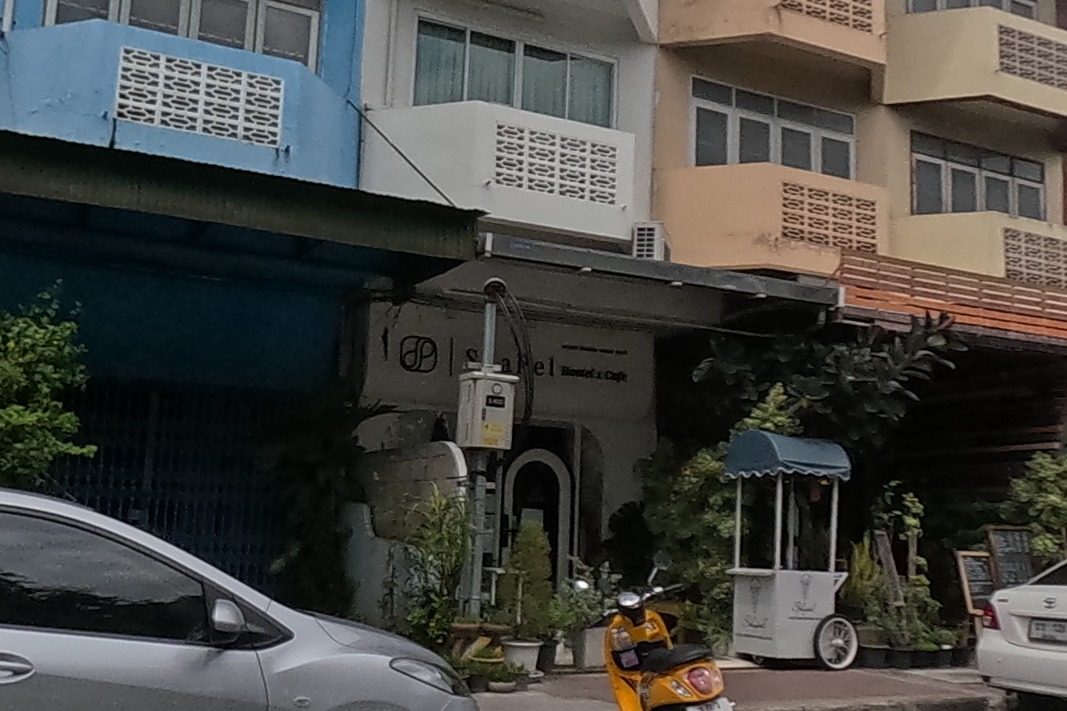 รูปถ่ายของ ShaPel Hostel and Cafes — โรงแรม-ที่พัก ในเชียงใหม่ · Photograph of ShaPel Hostel and Cafes, Hotels & Stays in Chiang Mai