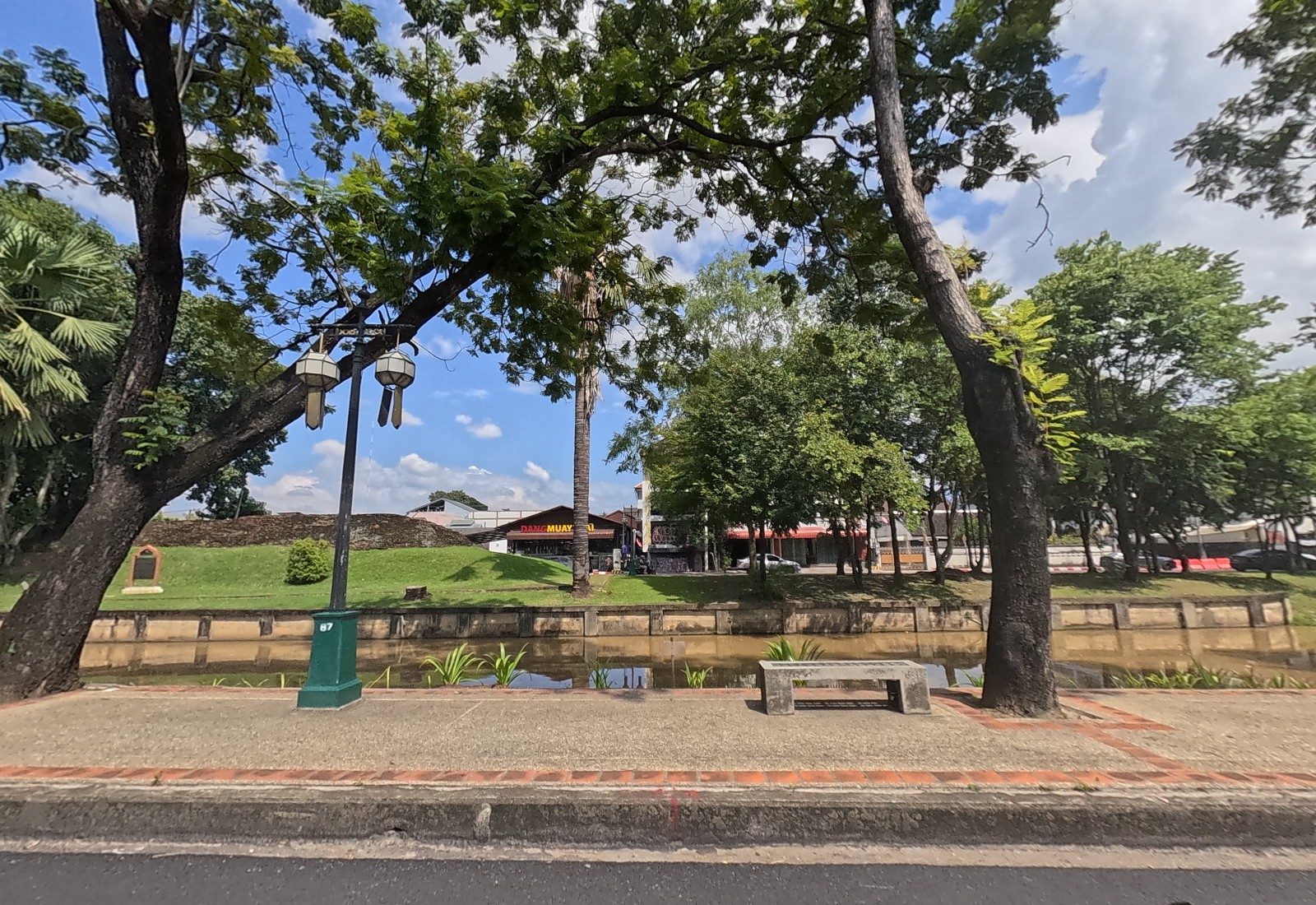 รูปถ่ายของ Dang Muay Thai Chiang Mai — สวน-ที่พักผ่อน ในเชียงใหม่ · Photograph of Dang Muay Thai Chiang Mai, Parks & Green Space in Chiang Mai