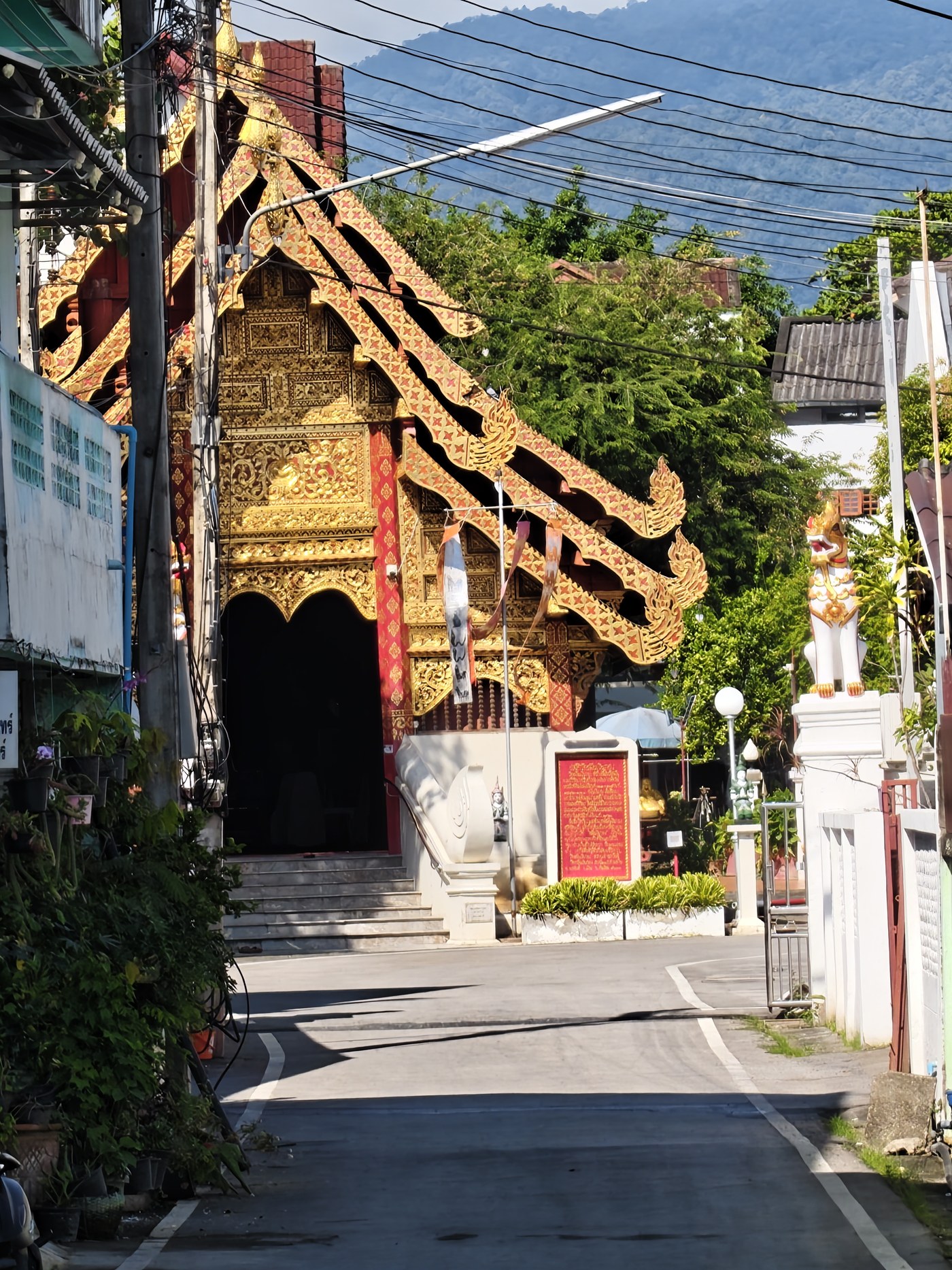 รูปถ่ายของ Wat Muen Ngoen Kong — วัด-สิ่งศักดิ์สิทธิ์ ในเชียงใหม่ · Photograph of Wat Muen Ngoen Kong, Wats & Sacred Places in Chiang Mai