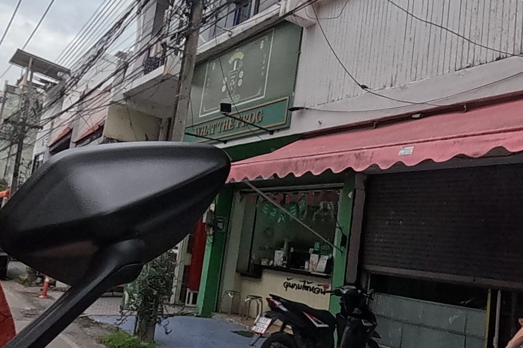รูปถ่ายของ What The Frog — ร้านอาหาร-ของกิน ในเชียงใหม่ · Photograph of What The Frog, Food & Eats in Chiang Mai