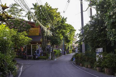 Chang Moi Kao Road, Chiang Mai, Thailand
