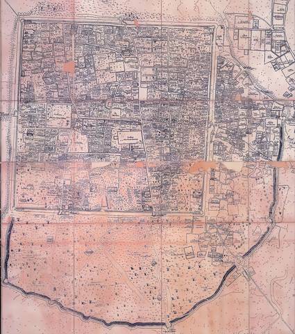 Historic map of Chiang Mai city for King Inthawichayanon (1817-1897), dated 1893. The city was protected by an inner wall (brick wall), an outer wall (earth wall), 2 moats and multiple city gates. Eac