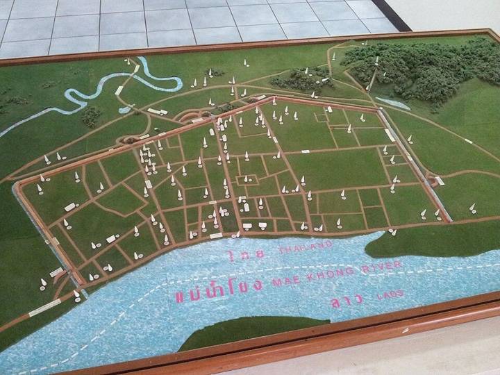 The city layout at the local museum that shows the locations of the temples in Chiang Saen.