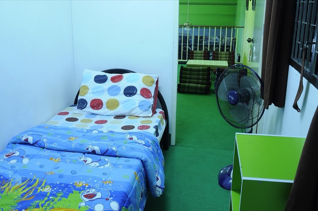 One of the cozy smaller rooms at the 7th Century Guesthouse in Chiang Mai - northern Thailand.