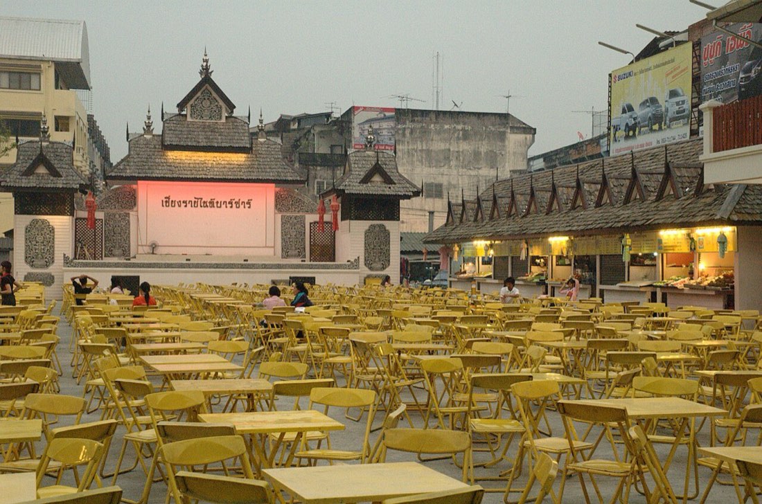 Food court at Night Bazaar, Chiang Rai.