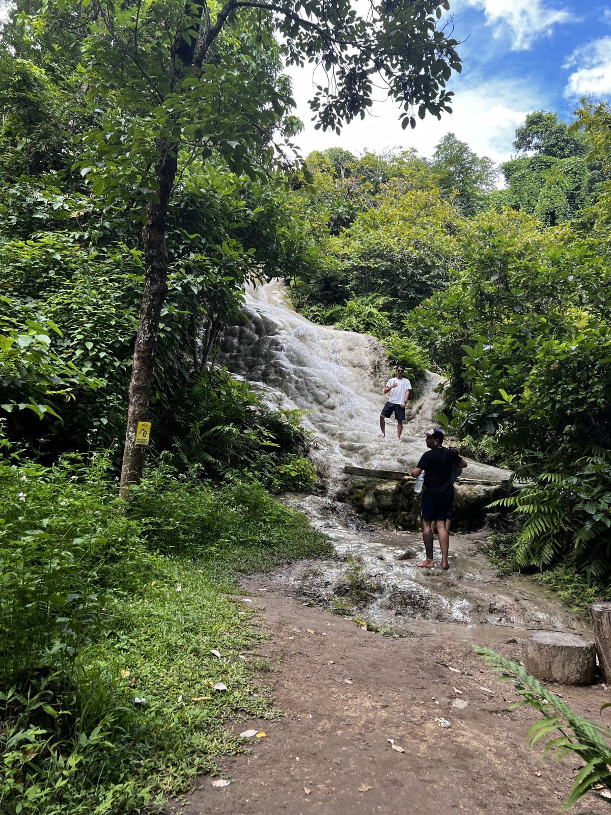 Bua Tong waterfall, 24 June.