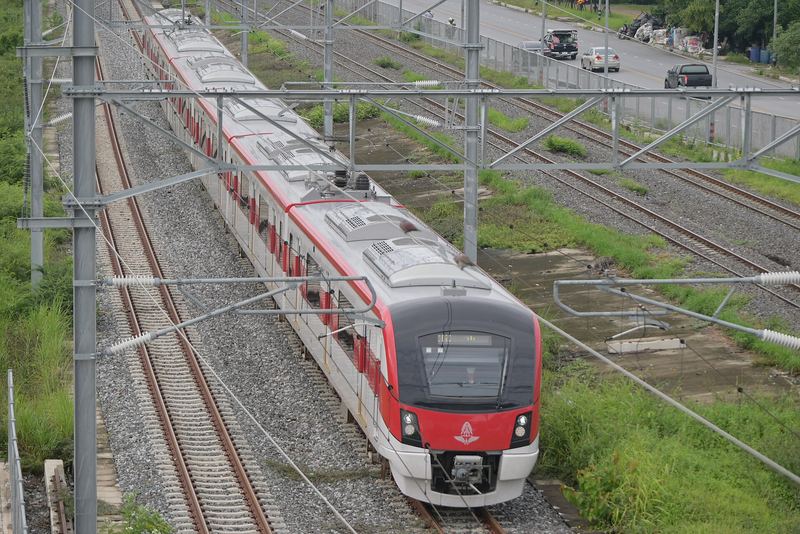 The SRT Dark Red Line at Lak Hok