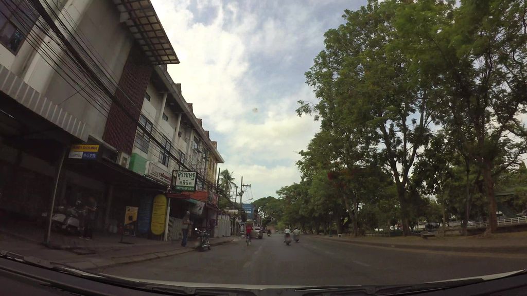 ภาพถนนตรงที่ จุง พร็อพเพอร์ตี้ ตั้งอยู่ ถ่ายโดย kaart_3 พ.ศ. 2562 (2019) · A street-level view of where จุง พร็อพเพอร์ตี้ · Chung Phroopphoe Ti stands, by kaart_3 in 2562 (2019)