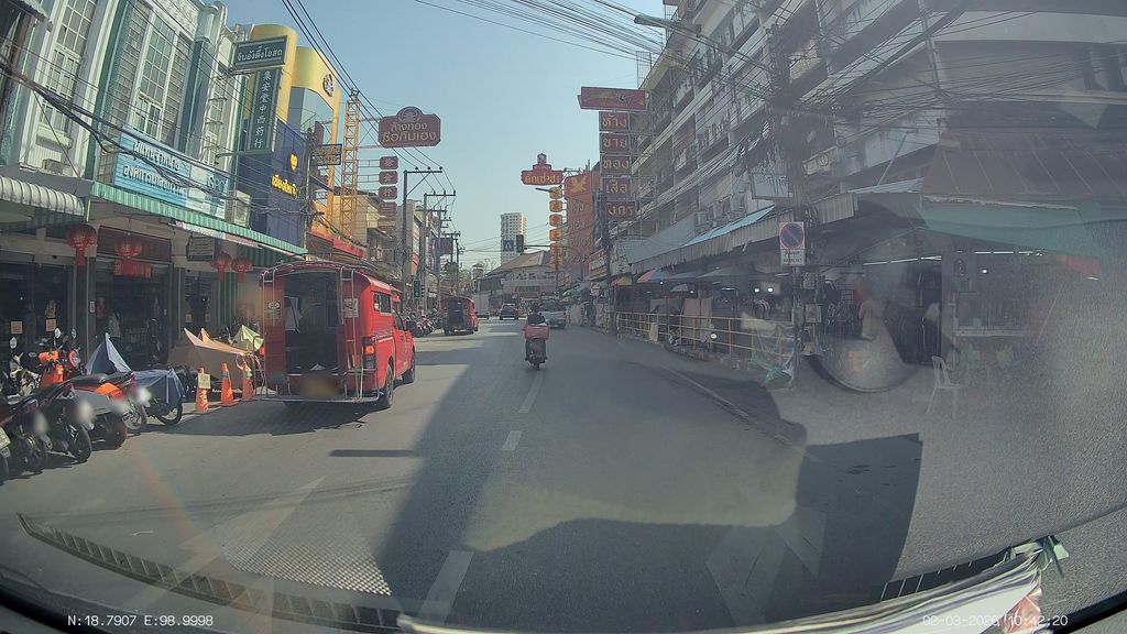 ภาพถนนตรงที่ ส.ปัญจวรรณ์ สังฆภัณฑ์ ตั้งอยู่ ถ่ายโดย ThailandCambodia พ.ศ. 2569 (2026) · A street-level view of where ส.ปัญจวรรณ์ สังฆภัณฑ์ · Sa.panchuanra Sangkhaphan stands, by ThailandCambodia in 2569 (2026)