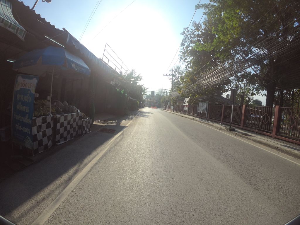 ภาพถนนตรงที่ บีเอ็น. เพ็ทเพอร์เฟค ตั้งอยู่ ถ่ายโดย chanuwath_grab พ.ศ. 2562 (2019) · A street-level view of where บีเอ็น. เพ็ทเพอร์เฟค · B En. Pet Perfect stands, by chanuwath_grab in 2562 (2019)