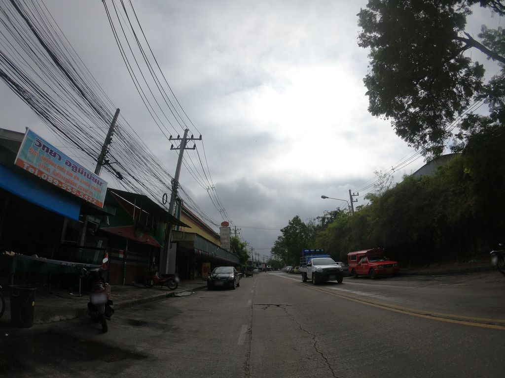 ภาพถนนตรงที่ วิทยา อลูมิเนียม ตั้งอยู่ ถ่ายโดย chanuwath_grab พ.ศ. 2562 (2019) · A street-level view of where วิทยา อลูมิเนียม · Witthaya Aluminiam stands, by chanuwath_grab in 2562 (2019)