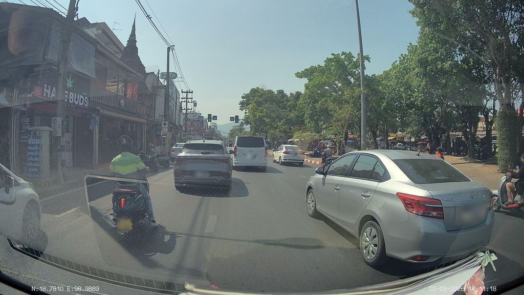 ภาพถนนตรงที่ พิสิฐอลูมิเนียม ตั้งอยู่ ถ่ายโดย ThailandCambodia พ.ศ. 2569 (2026) · A street-level view of where พิสิฐอลูมิเนียม · Phisit Aluminiam stands, by ThailandCambodia in 2569 (2026)