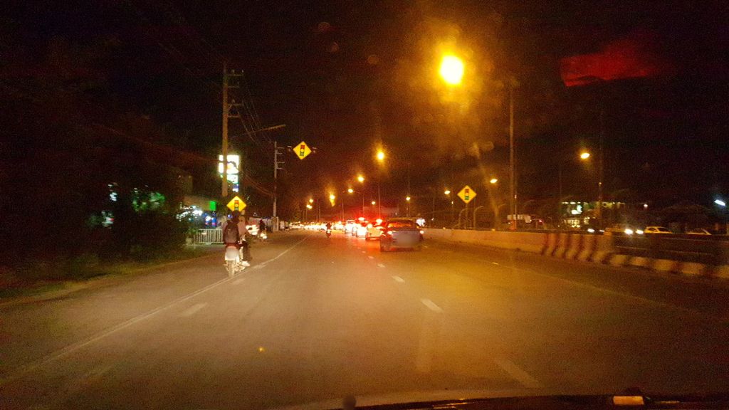 ภาพถนนตรงที่ ศ.ศรีวิชัยการช่าง ตั้งอยู่ ถ่ายโดย silamanee พ.ศ. 2561 (2018) · A street-level view of where ศ.ศรีวิชัยการช่าง · Sa.si Wichaikanchang stands, by silamanee in 2561 (2018)